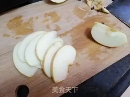 Make Family apple roses step 2