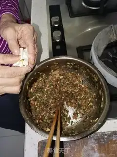 Make Six fresh dumplings step 11