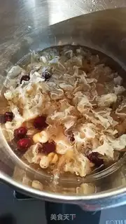 Make Silver-ear red-leave-tree soup step 6