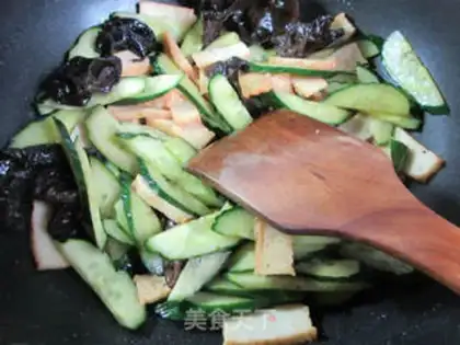 Make Black mollusk tofu cucumber step 8