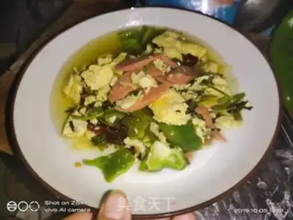 Make Egg pepper and ham step 4