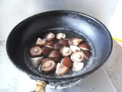 Make Three mushrooms step 4