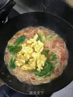 Make Tomato egg noodles step 6