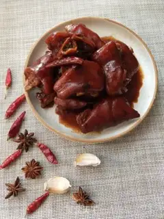 Make Red pig hoof step 9