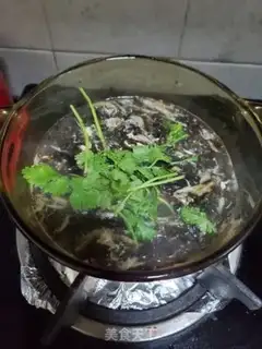 Make Shrimp-skin veggie egg soup step 4
