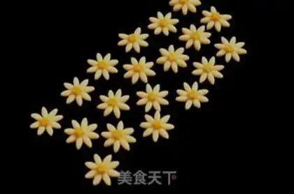 Make Chocolate daisies step 9