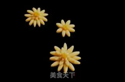 Make Chocolate daisies step 10