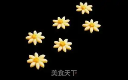 Make Chocolate daisies step 11
