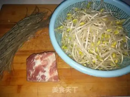 Make Bean sprouts step 0