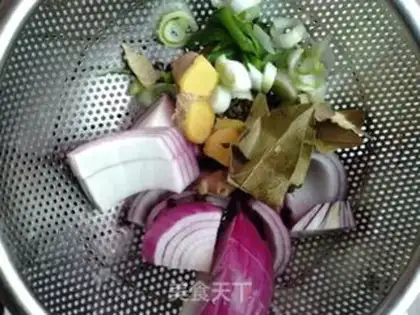 Make Spicy oil step 1