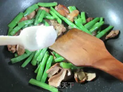 Make Cheese pine omelet step 5