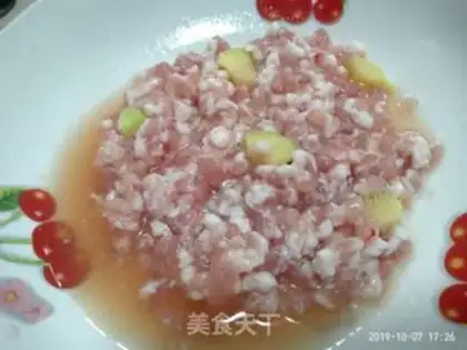 Make A meat powder fan step 2