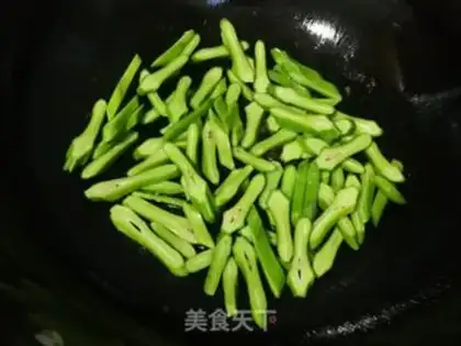 Make Sword bean fried meat step 4