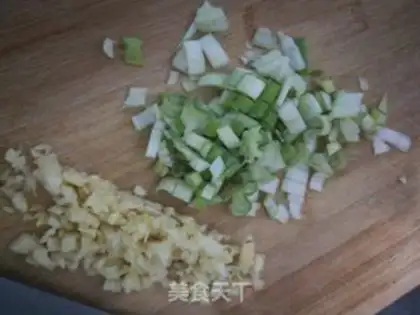 Make Spicy little paws step 1