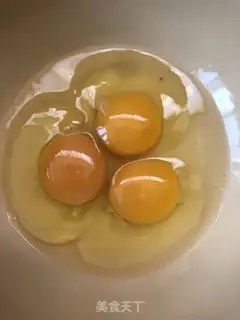 Make Light eggs soup step 0