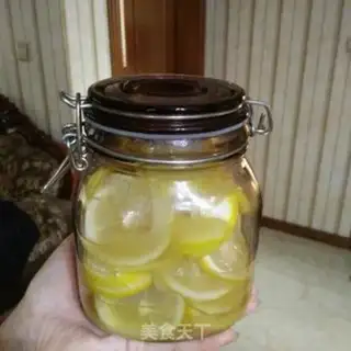 Make Lemon honey water step 5