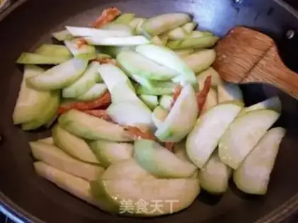 Make Shrimp dry-cooked smelt step 6