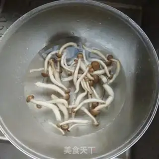 Make cucumber carrots for crab mushrooms step 0