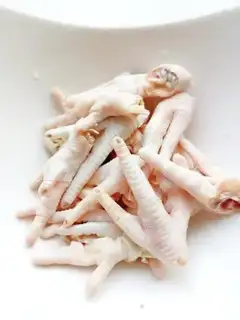 Make Lemon chicken claws step 1