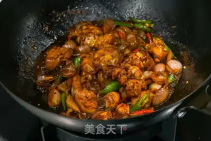 Make Three chickens in the regular edition step 3