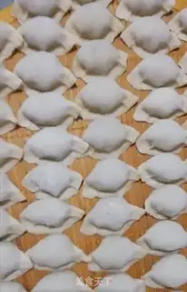 Make Three-colour dumplings step 3