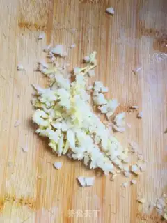 Make Pork dumplings step 1