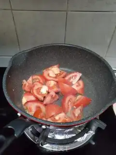 Make Tomatoes and oxen step 1