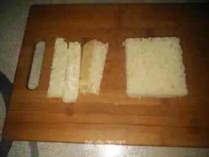 Make Cheese and ham toast step 3