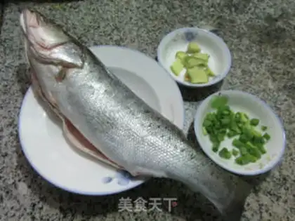 Make Steamed sea bass step 0