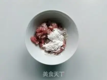 Make White-fried meat step 1