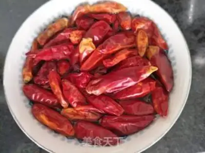 Make Spicy chicken step 1