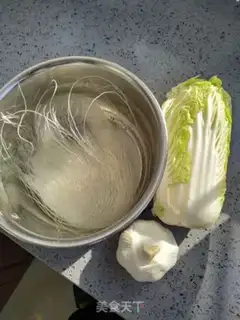 Make Garlic fan dolls step 0