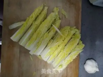 Make Garlic fan dolls step 1