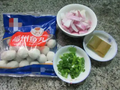 Make Curry fishballs step 0