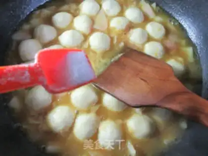 Make Curry fishballs step 4