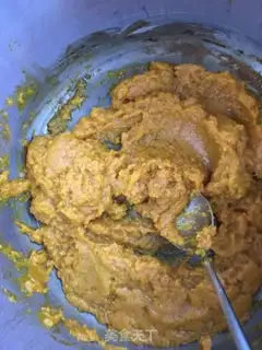 Make Pumpkin buns step 3