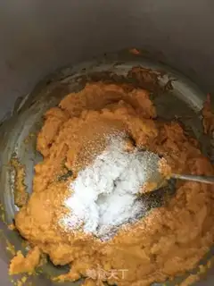 Make Pumpkin buns step 4