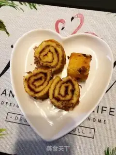 Make Meat pine rolls step 9