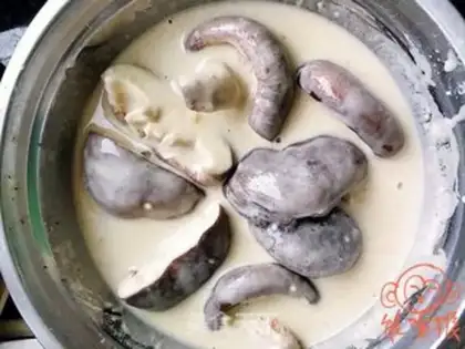 Make Dry fried mushrooms step 5