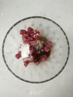 Make Pyramid beef step 0