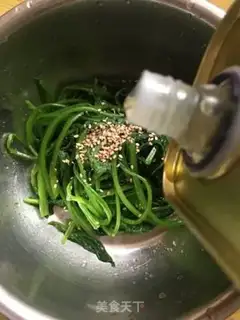 Make Spicy spinach step 3