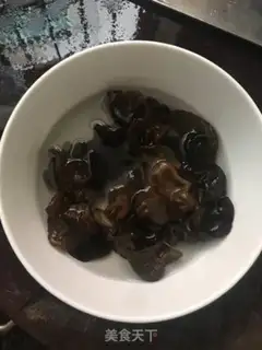Make Poongullum soup step 1