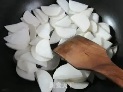 Make Scallops and radish step 1