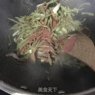 Make lentils, shrimp sauce step 6
