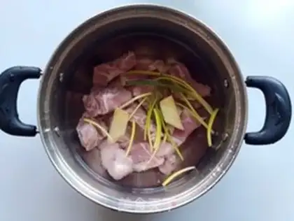 Make Scrambled broth step 3