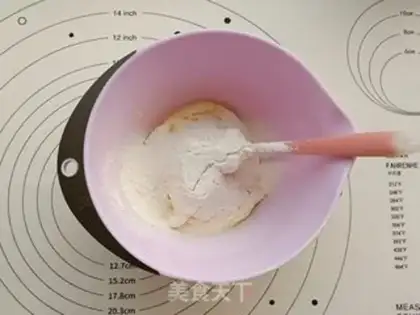 Make Coconut ball step 5