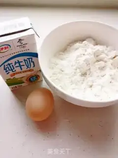 Make Egg milk hand noodles step 0