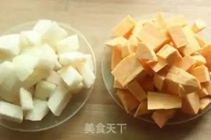 Make Pear soup step 1