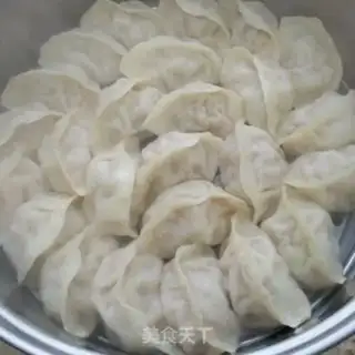 Make Northeast acid dumplings step 5
