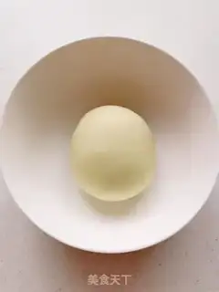 Make Egg milk hand noodles step 3